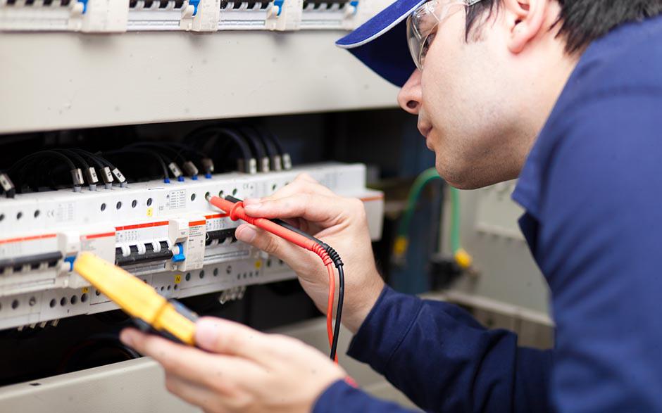 tarif électricien bâtiment Paris 8